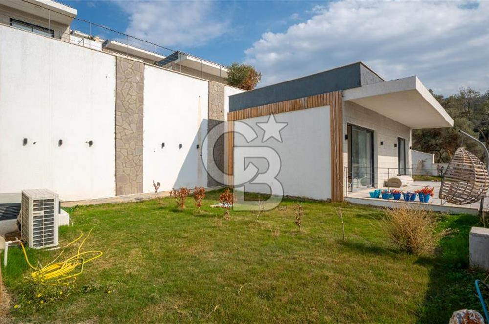 CB MARİNA'DAN FREE SEA DÖRTTEPE'DE SATILIK 4+1 LÜX VİLLA