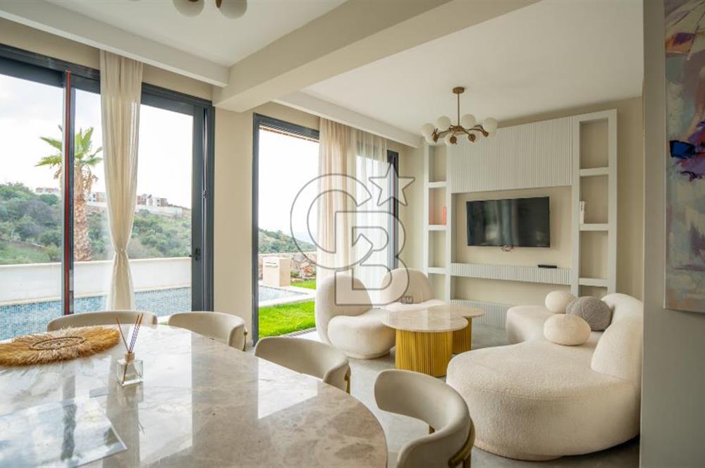 CB MARİNA'DAN FREE SEA DÖRTTEPE'DE SATILIK 4+1 LÜX VİLLA