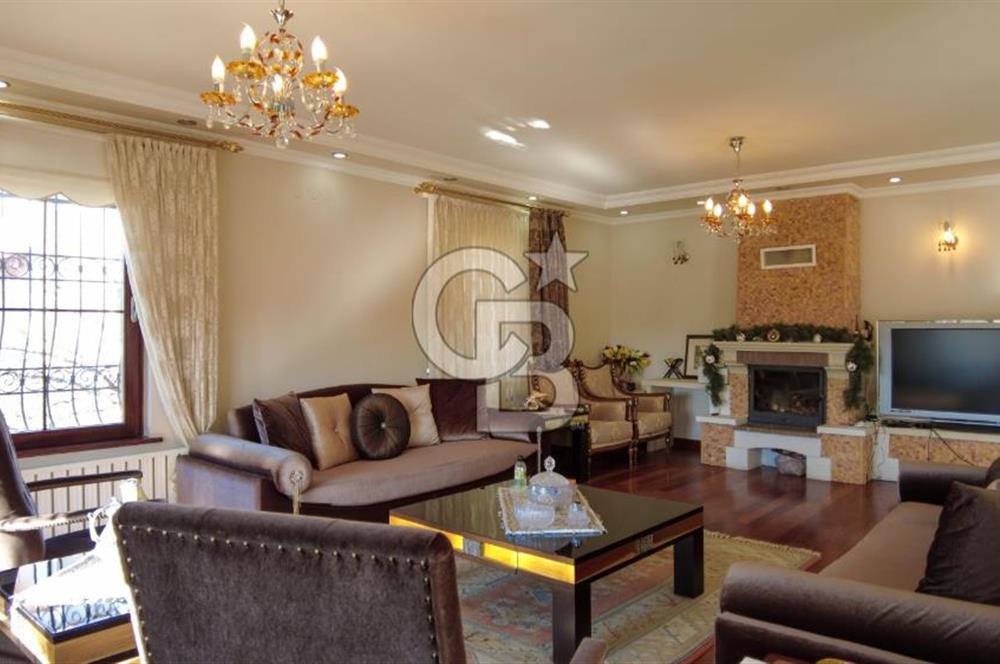 GÖLBAŞI KARŞIYAKA TAM MÜSTAKİL SATILIK 6+2 VİLLA