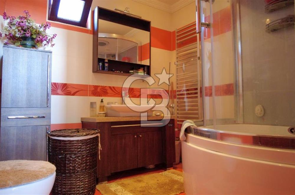 GÖLBAŞI KARŞIYAKA TAM MÜSTAKİL SATILIK 6+2 VİLLA