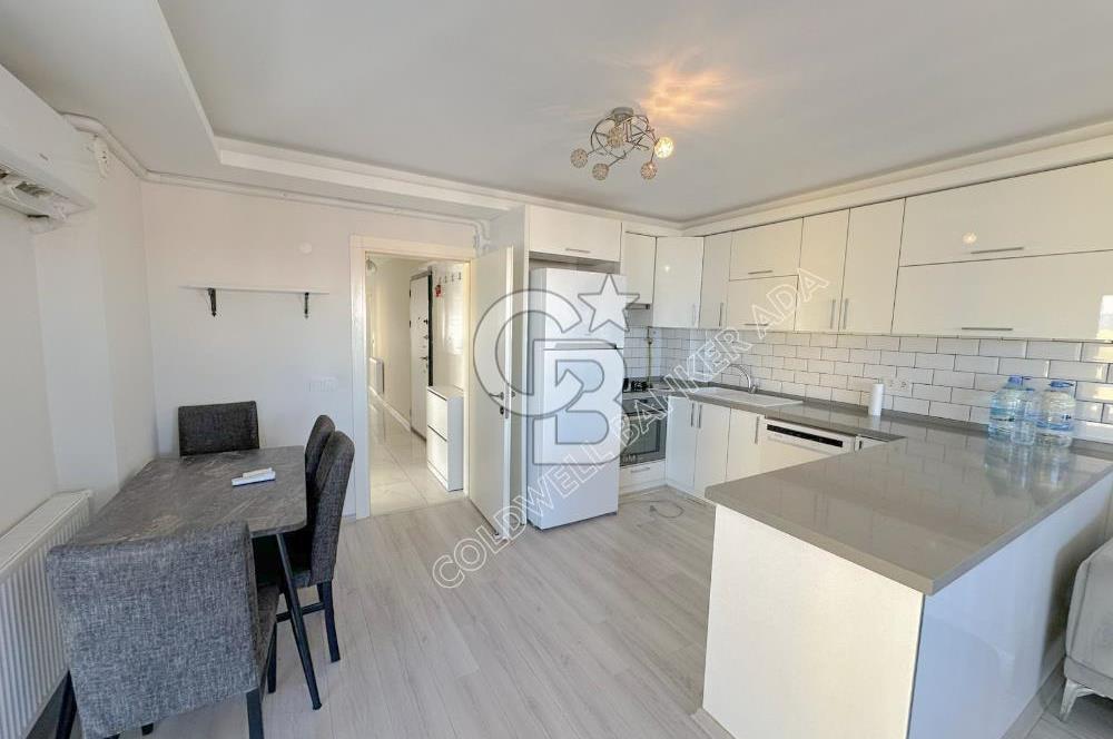 Kuşadasında Hem Yatırım Hem Oturum İçin İdeal Satılık 3+1 Daire