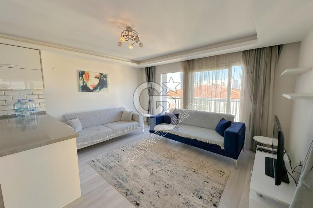 Kuşadasında Hem Yatırım Hem Oturum İçin İdeal Satılık 3+1 Daire