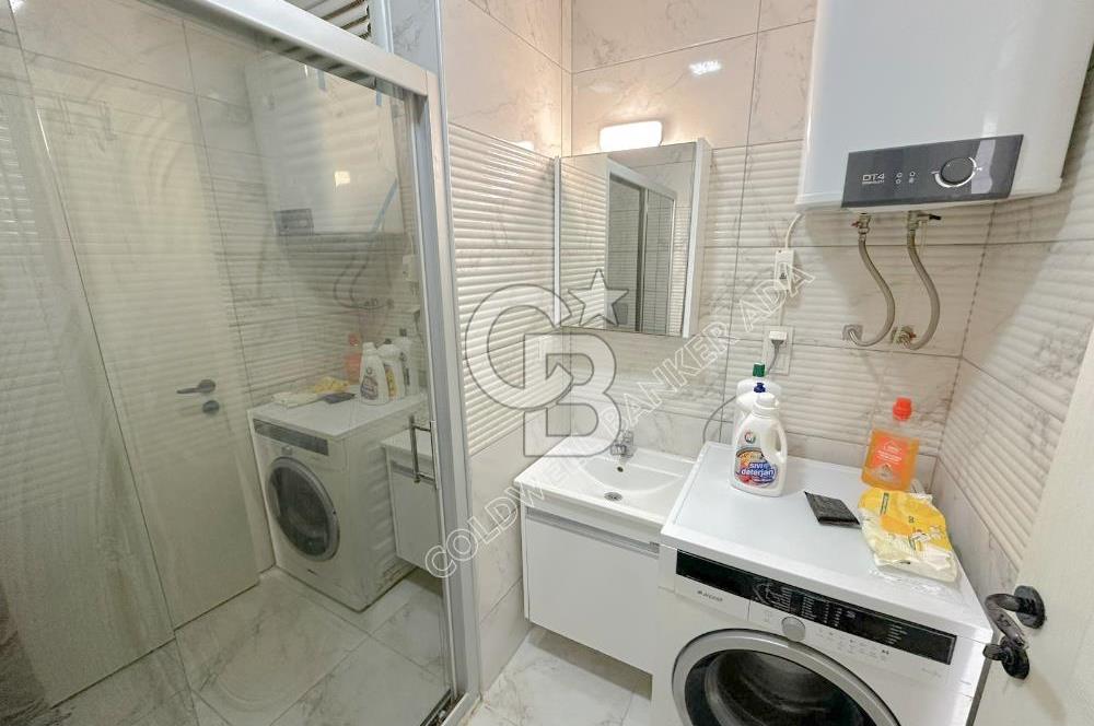 Kuşadasında Hem Yatırım Hem Oturum İçin İdeal Satılık 3+1 Daire