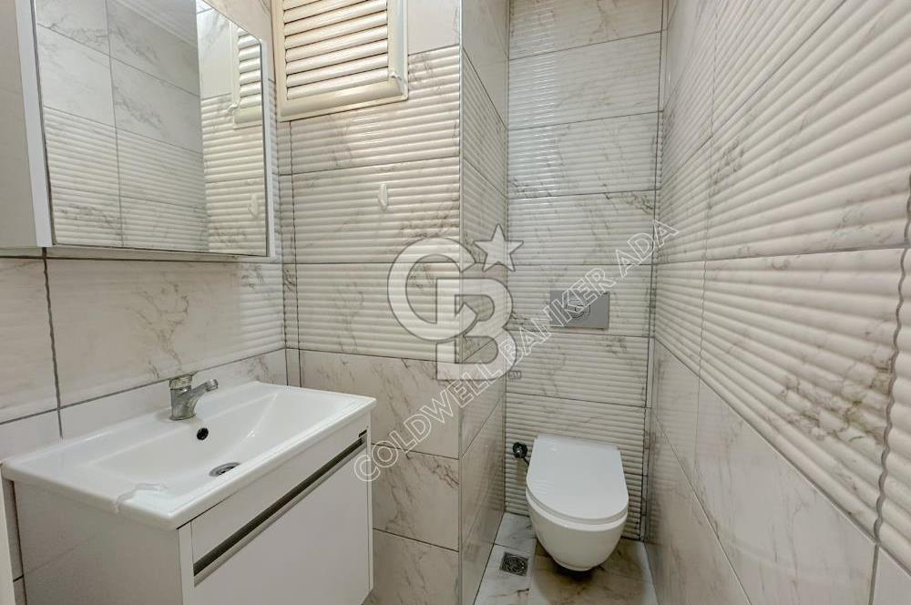 Kuşadasında Hem Yatırım Hem Oturum İçin İdeal Satılık 3+1 Daire