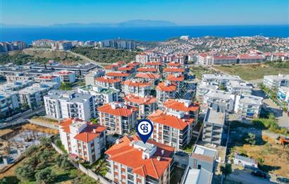 Kuşadasında Hem Yatırım Hem Oturum İçin İdeal Satılık 3+1 Daire