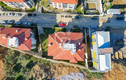 Kuşadasında Hem Yatırım Hem Oturum İçin İdeal Satılık 3+1 Daire