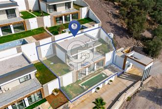 CB MARİNA'DAN FREE SEA DÖRTTEPE'DE SATILIK 4+1 LÜX VİLLA - 2 - 314816