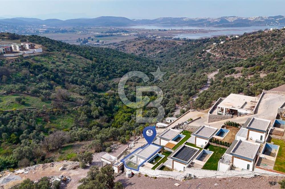 CB MARİNA'DAN FREE SEA DÖRTTEPE'DE SATILIK 4+1 LÜX VİLLA