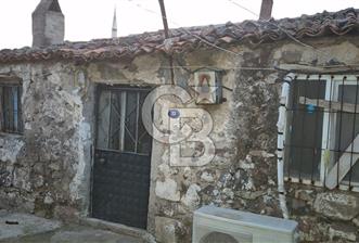 Alaniçi Köyü’nde Avlulu Kargir Ev ve Dam – Yatırımlık Fırsat! - 1 - 314856