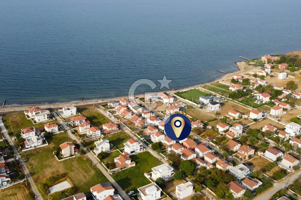 Çanakkale Lapseki Emek Tatil'de Denize Çok Yakın Satılık Villa