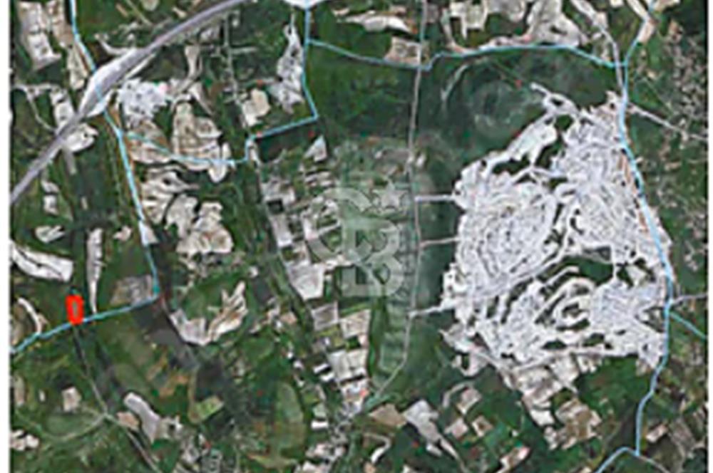 KUZEY MARMARA OTOBANI VE EMLAK KONUTLARINA YAKIN KONUMDA ARSA