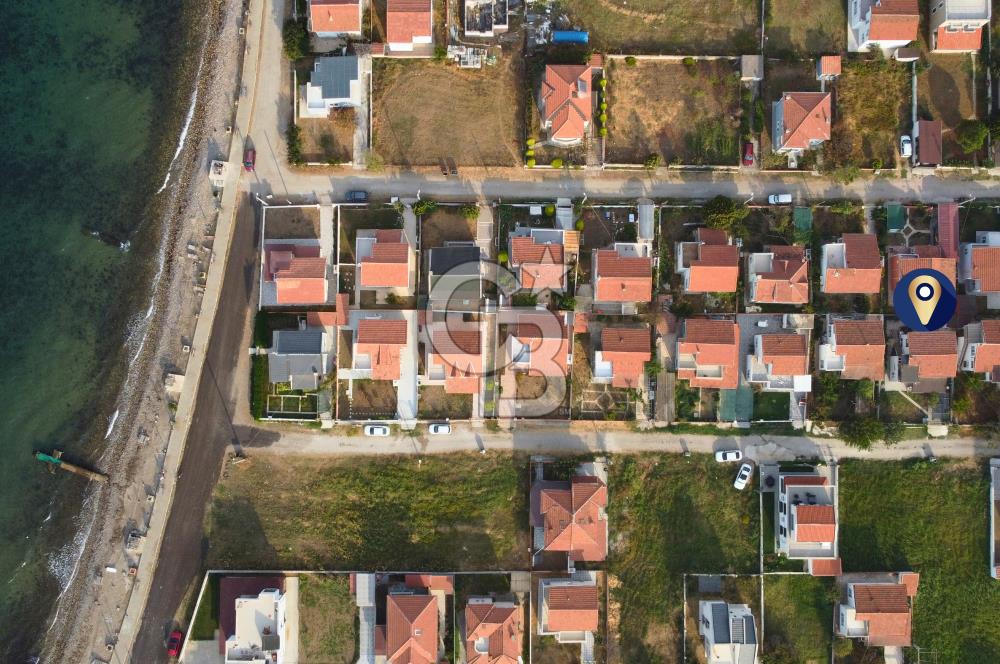 Çanakkale Lapseki Emek Tatil'de Denize Çok Yakın Satılık Villa