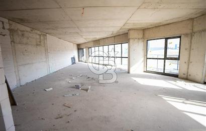 CB PREMIUM'DAN SANAYİ ÜSSÜ KAZAN'DA 2700M2 KÖŞE BAŞI FABRİKA