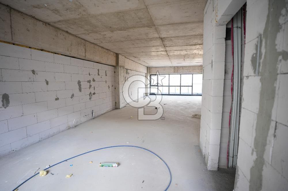 CB PREMIUM'DAN KAZAN SARAYDA KÖŞE BAŞI YENİ BİNADA OFİSLER