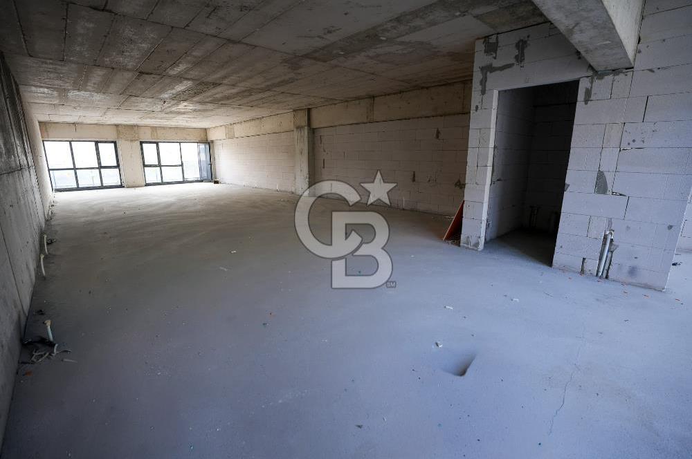 CB PREMIUM'DAN KAZAN'DA KÖŞE BAŞI SATILIK OFİSLER