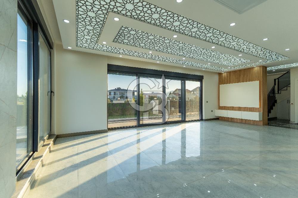 MODERN TASARIM, SICAK YAŞAM! ALTINKALEDE LÜKS 4+1