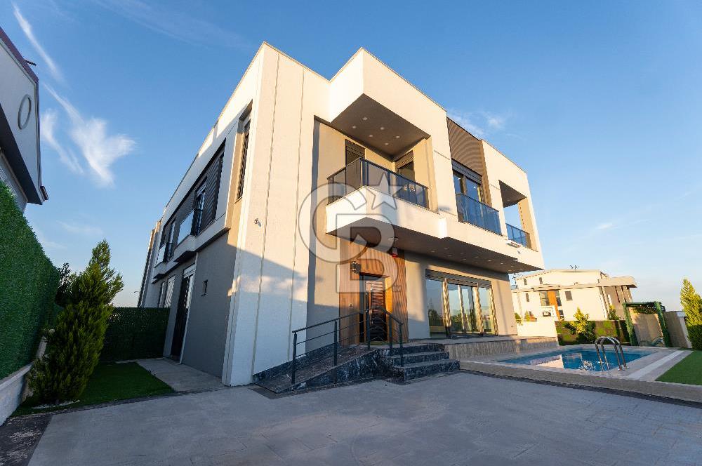 MODERN TASARIM, SICAK YAŞAM! ALTINKALEDE LÜKS 4+1