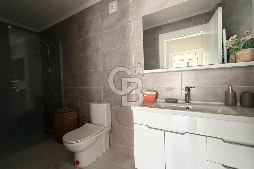 Ayvalık Altınovada Havuzlu Site İçersinde 2+1 Satılık Villa