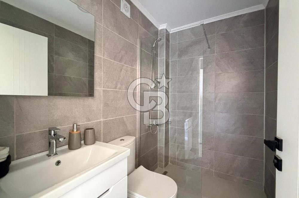 Ayvalık Altınovada Havuzlu Site İçersinde 2+1 Satılık Villa