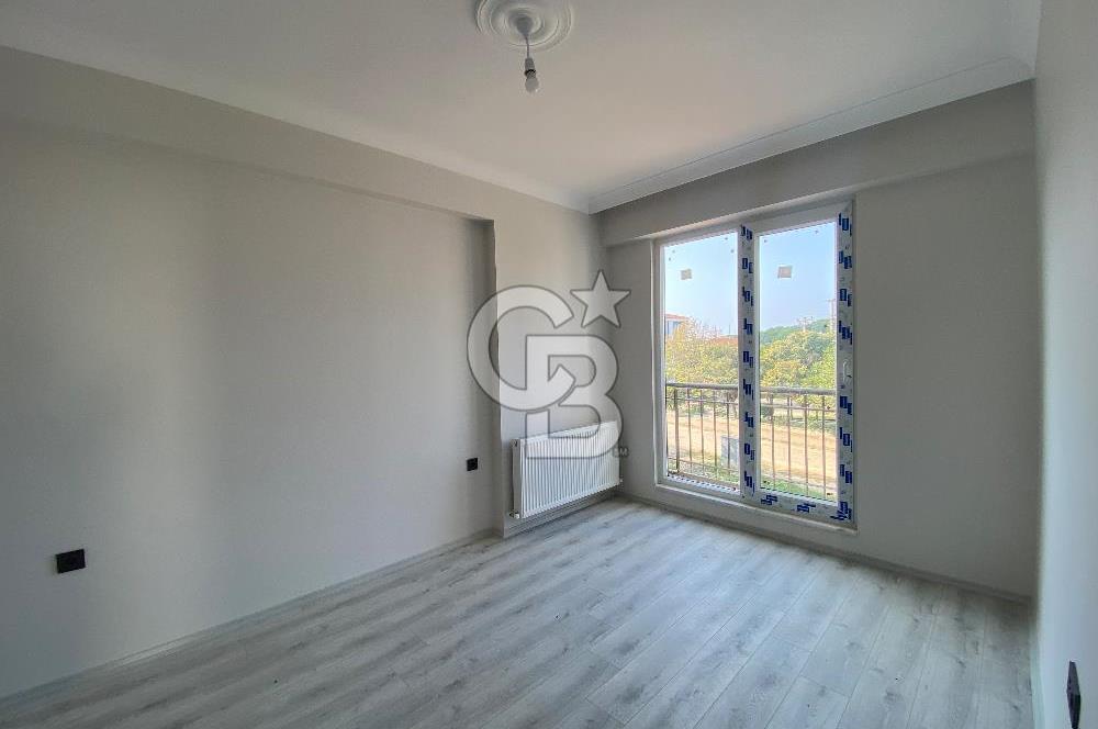 Mehmet Kemal Paşa 2 + 1 kapalı mutfaklı kapalı garajlı ARAKAT daire