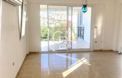 BODRUM GÜNDOĞAN’DA ÖNÜ KAPANMAZ SİTE İÇİ GENÇ BİNADA SATILIK 2+1  