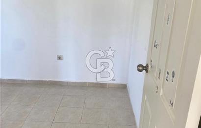 BODRUM GÜNDOĞAN’DA ÖNÜ KAPANMAZ SİTE İÇİ GENÇ BİNADA SATILIK 2+1  