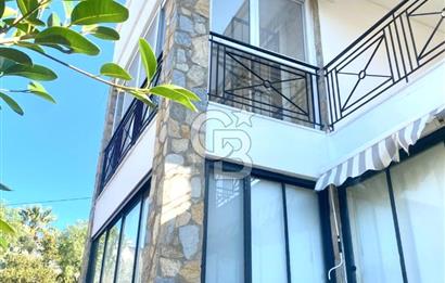 BODRUM GÜNDOĞAN’DA ÖNÜ KAPANMAZ SİTE İÇİ GENÇ BİNADA SATILIK 2+1  