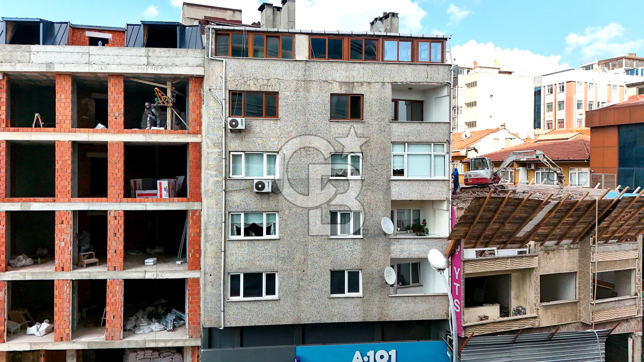 Ümraniye Atatürk Mahallesi nde Satılık 3 + 1 Daire