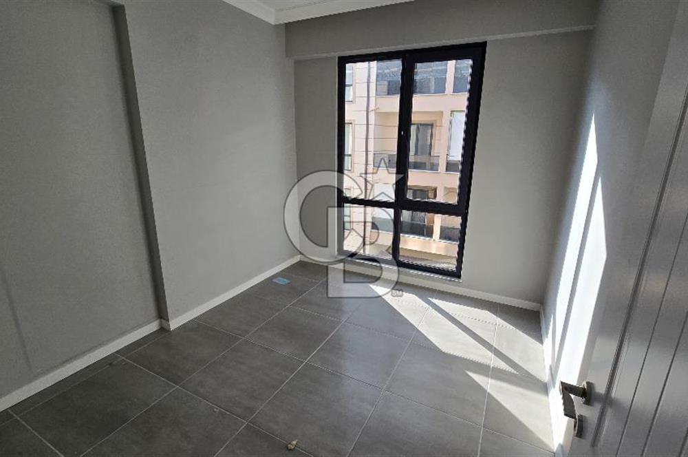 Ebeveyn Banyolu Geniş ve Aydınlık 3+1 Arakat Daire