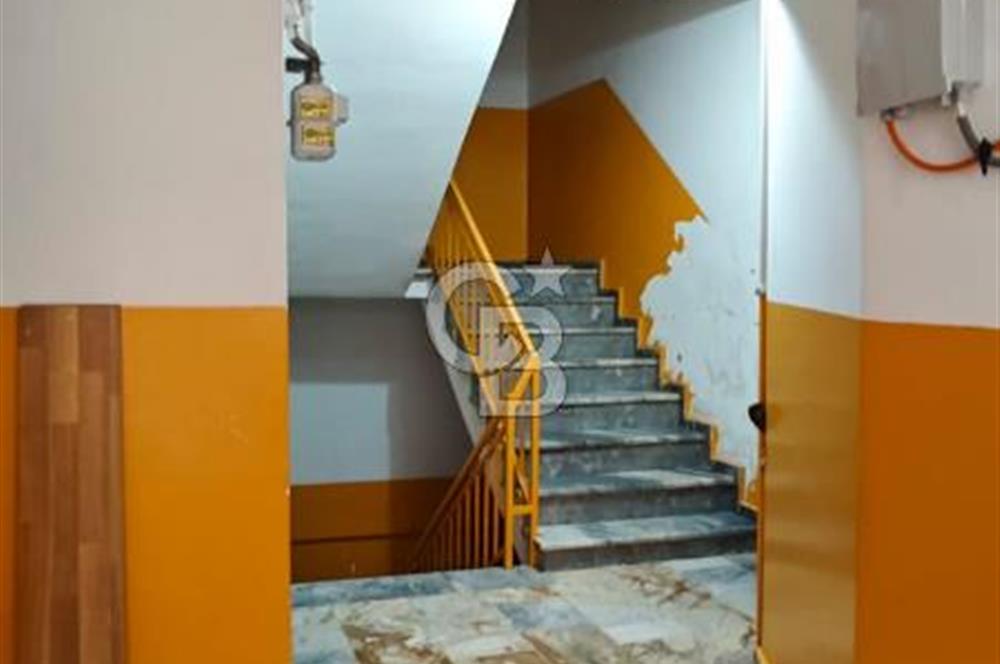 Katal Atalarda Kullanışlı 2+1  Daire