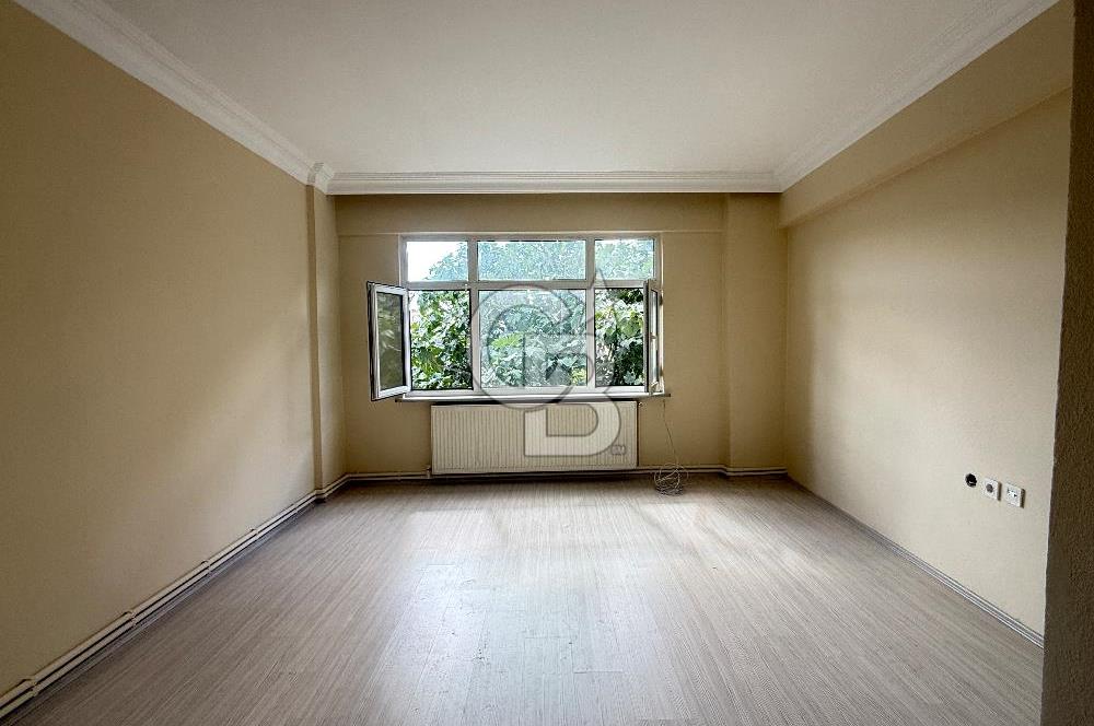 SÜTLÜCEDE METROBÜSE YAKIN TEMİZ 2+1 KİRALIL DAİRE