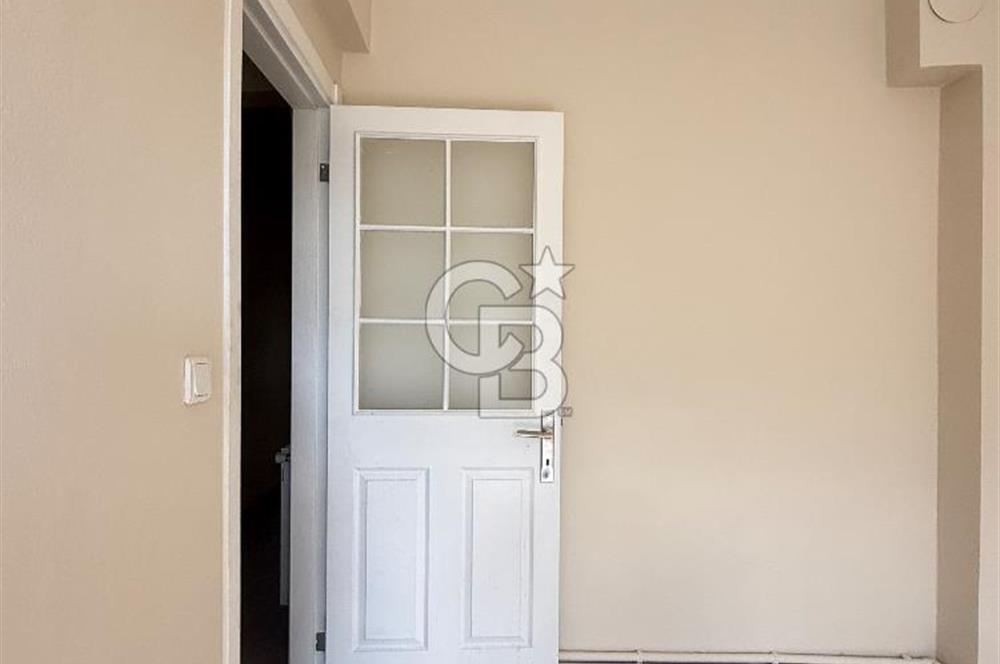 SÜTLÜCEDE METROBÜSE YAKIN TEMİZ 2+1 KİRALIL DAİRE