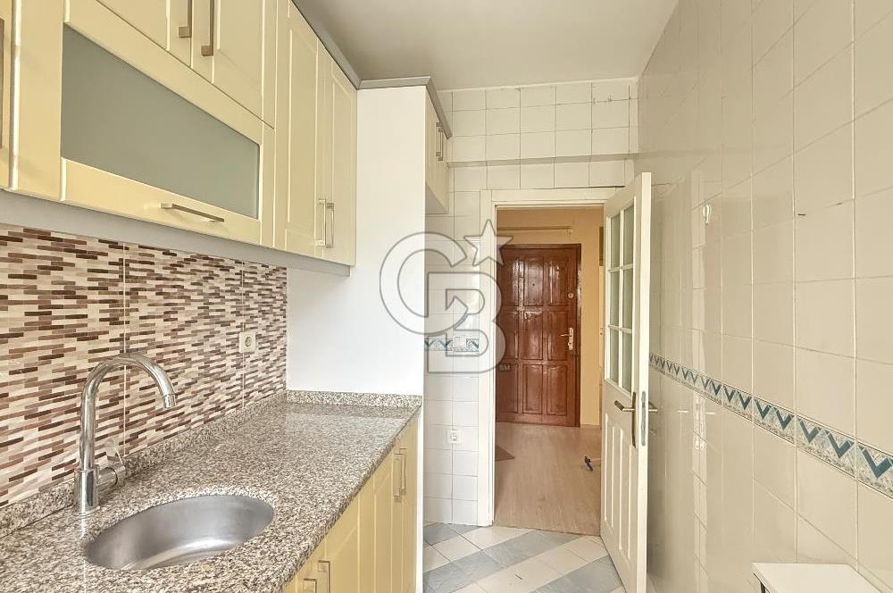 SÜTLÜCEDE METROBÜSE YAKIN TEMİZ 2+1 KİRALIL DAİRE
