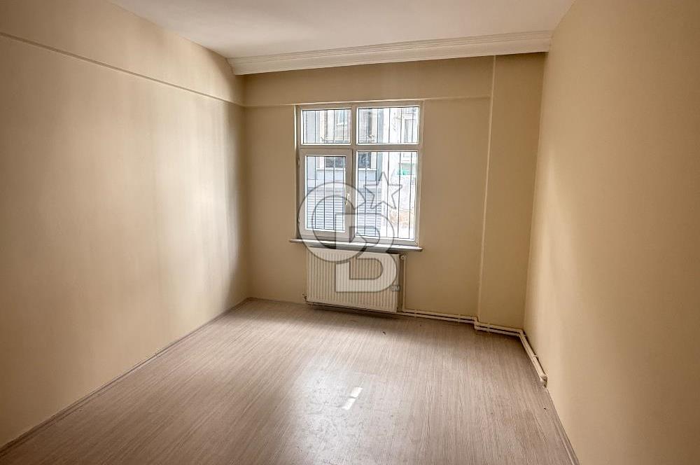 SÜTLÜCEDE METROBÜSE YAKIN TEMİZ 2+1 KİRALIL DAİRE
