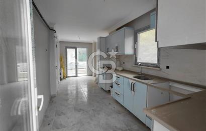 GÖLCÜK'DE SİTE İÇİNDE SATILIK 3+1 DENİZ MANZARALI ÇATI DUBLEX