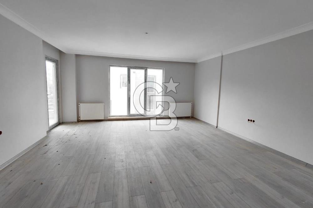 GÖLCÜK'DE SİTE İÇİNDE SATILIK 3+1 DENİZ MANZARALI ÇATI DUBLEX