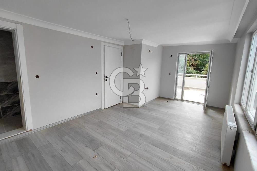 GÖLCÜK'DE SİTE İÇİNDE SATILIK 3+1 DENİZ MANZARALI ÇATI DUBLEX