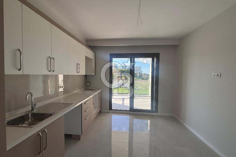 CB KİNG'DEN BURHANİYE/ÖREN HAVUZLU DENİZ MANZARALI SATILIK DAİRE