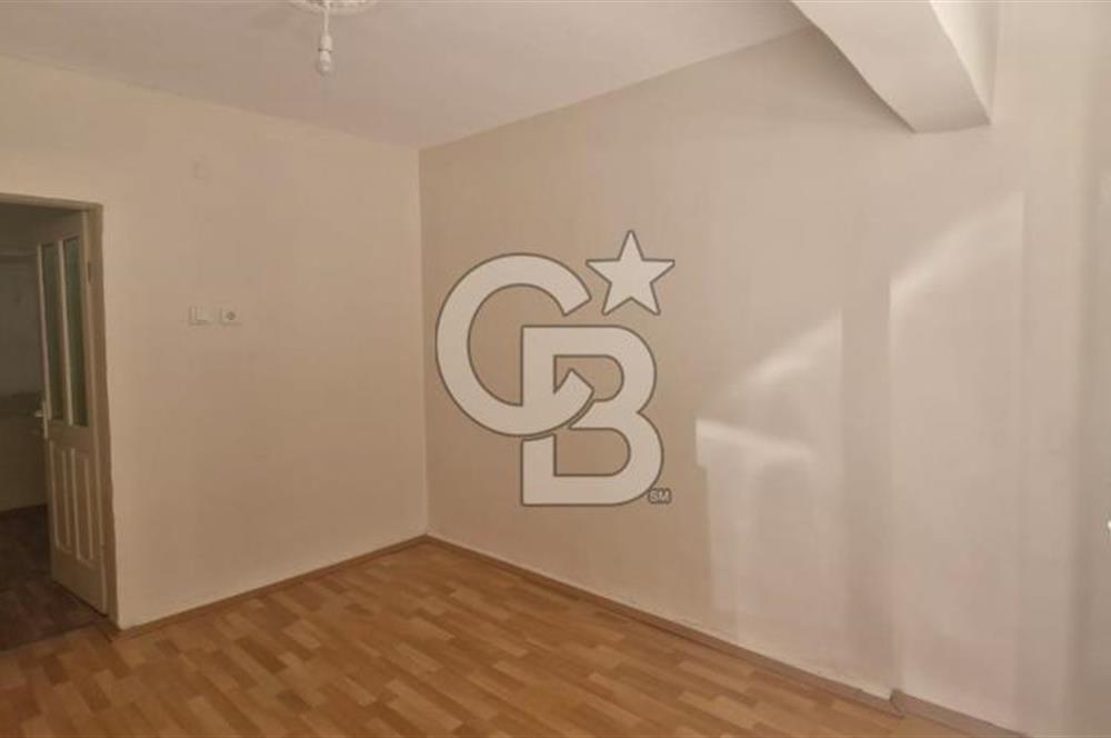 BORNOVA ÇAMDİBİ KİRALIK İYİ KOMUMDA DÜKKAN