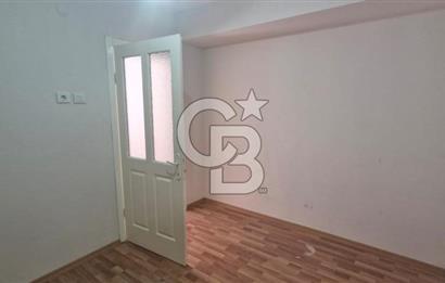 BORNOVA ÇAMDİBİ SATILIK İYİ KOMUMDA DÜKKAN