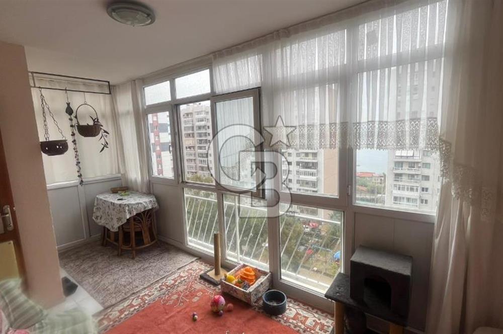 Bayraklı'nın En Güzel Mahallesinde Yatırımlık 3+1 Daire!