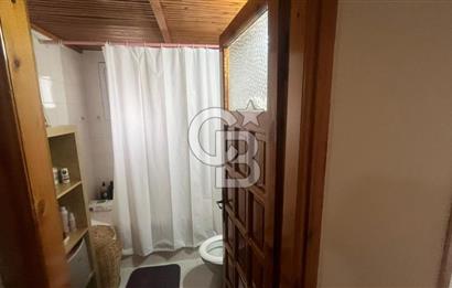 Bayraklı'nın En Güzel Mahallesinde Yatırımlık 3+1 Daire!