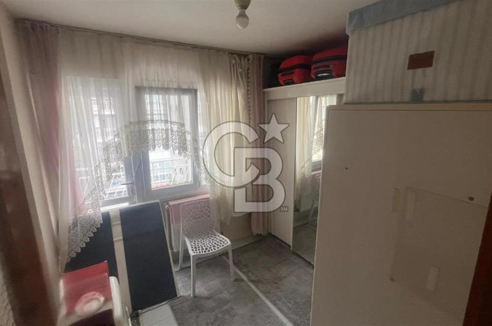 Bayraklı'nın En Güzel Mahallesinde Yatırımlık 3+1 Daire!