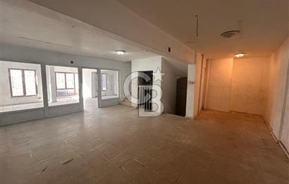 ÖZ ANKARA TOPTANCILAR SİTESİNDE 300 m2 KÖŞE BAŞI KİRALIK DÜKKAN