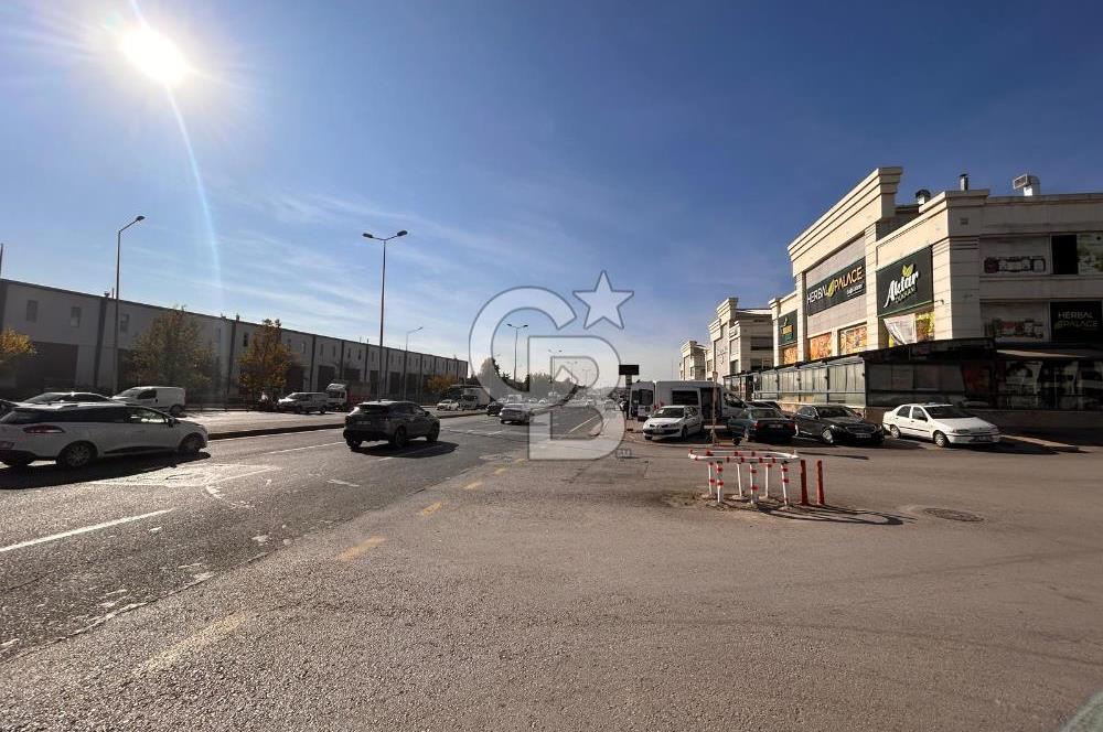 ÖZ ANKARA TOPTANCILAR SİTESİNDE 300 m2 KÖŞE BAŞI KİRALIK DÜKKAN