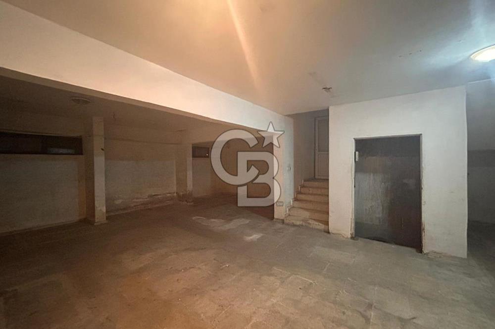 ÖZ ANKARA TOPTANCILAR SİTESİNDE 300 m2 KÖŞE BAŞI KİRALIK DÜKKAN