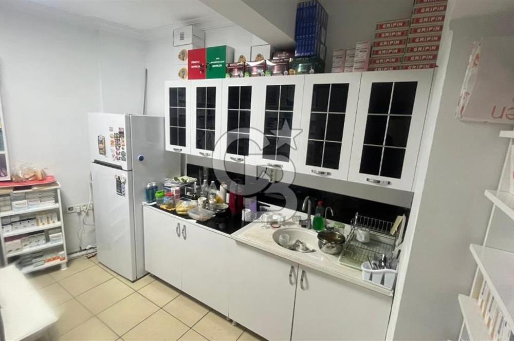 Satılık Dükkan – İzmir Karşıyaka Bahriye Üçok Caddesi’nde 