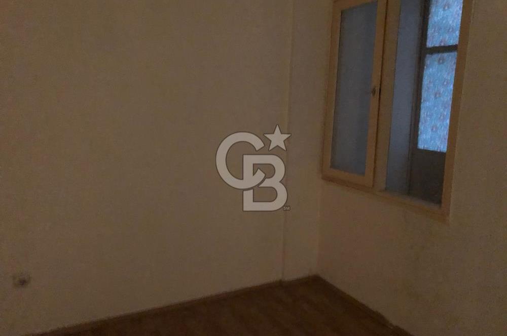 KARŞIYAKA ALAYBEY DE SATILIK 3+1 GENİŞ DAİRE