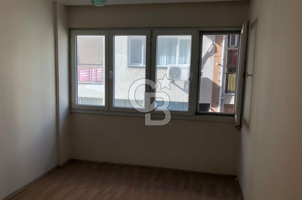 KARŞIYAKA ALAYBEY DE SATILIK 3+1 GENİŞ DAİRE