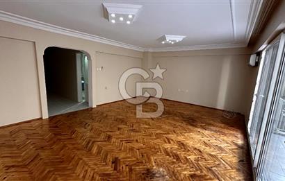 İZMİR, BORNOVA KÜÇÜK PARKIN KALBİNDE SATILIK 3+1 DAİRE